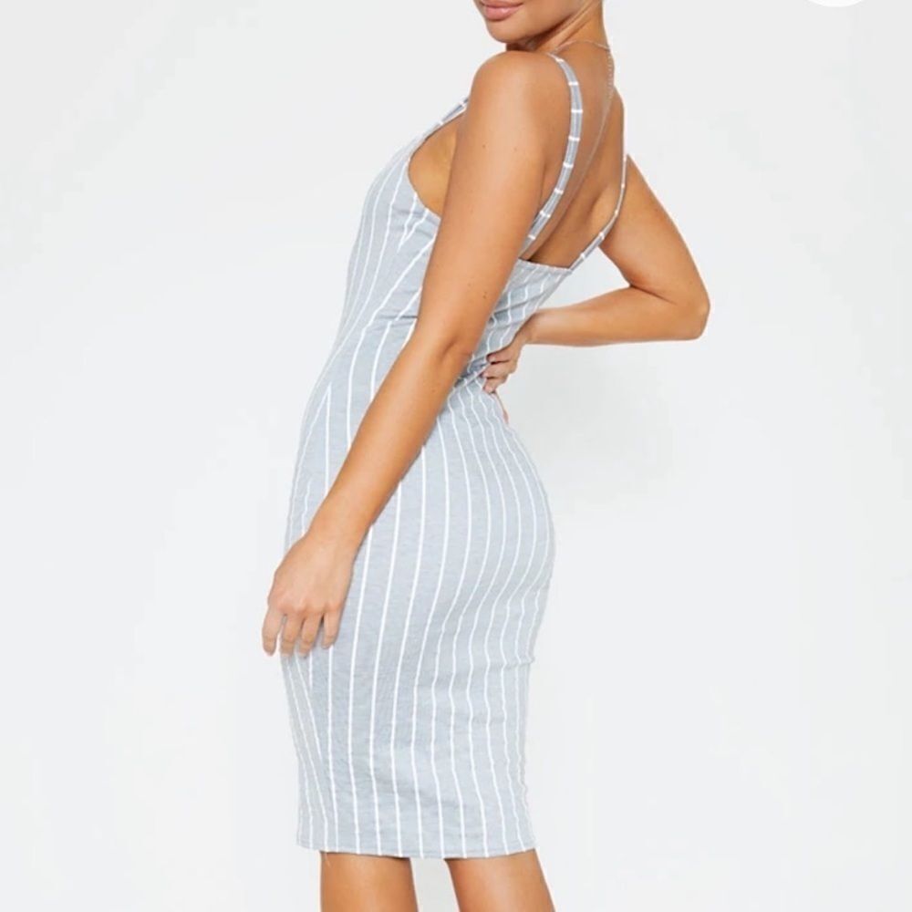 PLT STRIPE DRESS - Picture 4 of 10